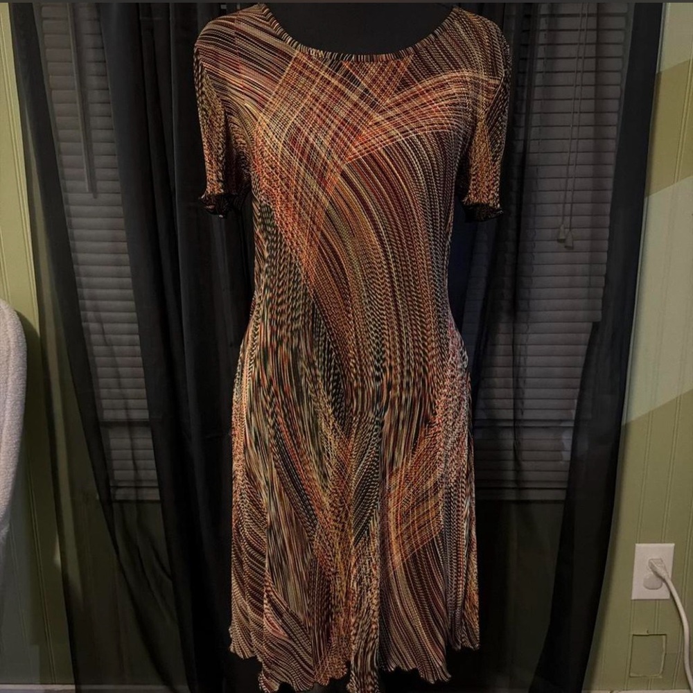 Connected Apparel Vibrant Orange and Black Midi Crinkle Dress
